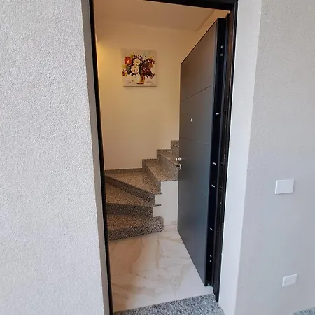 Дом отдыха Holiday Home Varese Варезе