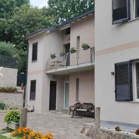 Varese- Family & Group With Private Parking * バレーゼ